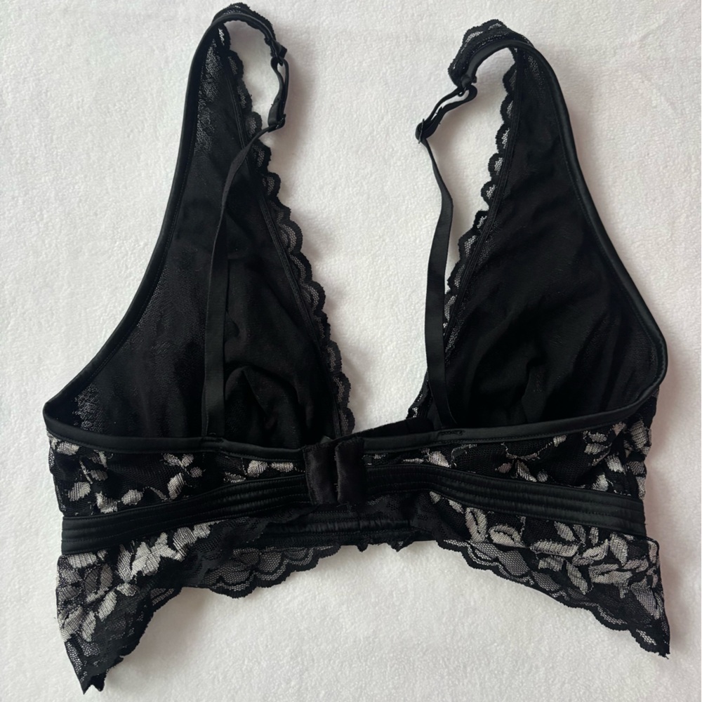 Cosabella Black and Gray Lace Bralette Sz Large - Picture 4 of 5